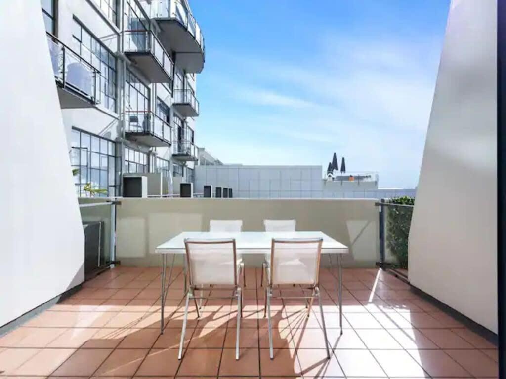 Lovely Bright Apartment With Balcony Pool And Gym Auckland Eksteriør bilde